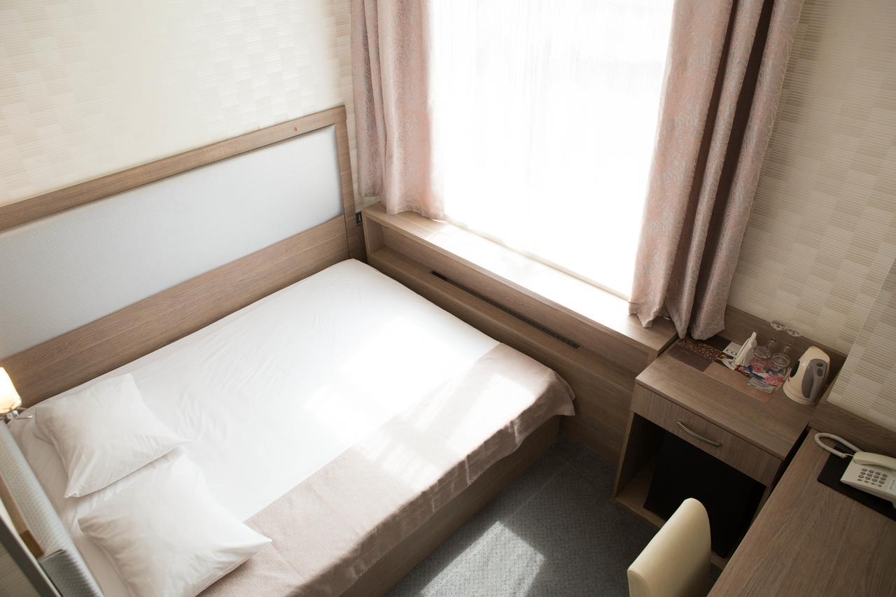 Hotel Elegant Kiev Esterno foto